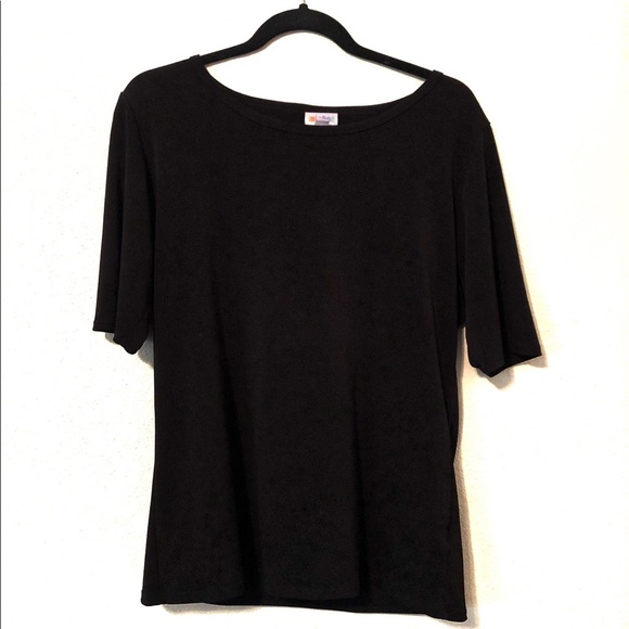 LuLaRoe Tops - Lularoe Gigi XL